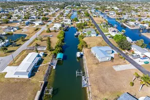 4431 Pelican Pointe Dr, Punta Gorda, FL 33950 - Photo 37