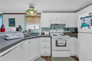 1607 Woodlawn Ave, Punta Gorda, FL 33950 - Photo 5