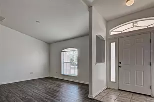 2266 Raywood Ave, North Port, FL 34286 - Photo 5