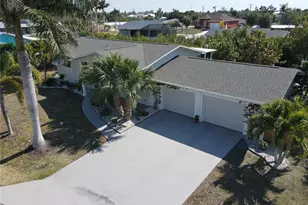 621 Sturgeon Pl, Punta Gorda, FL 33950 - Photo 9