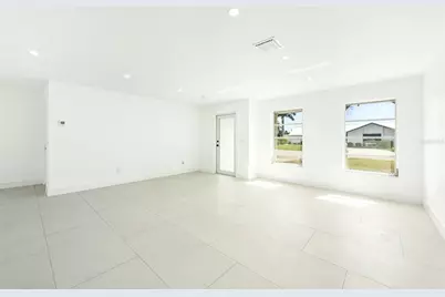 2031 SE 25th Lane, Cape Coral, FL 33904 - Photo 5