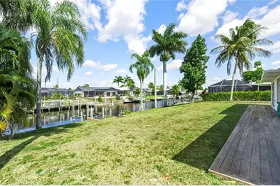 2031 SE 25th Lane, Cape Coral, FL 33904 - Photo 25