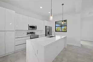 9 Tee View Rd, Rotonda West, FL 33947 - Photo 17