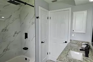 251 SE 46th St, Cape Coral, FL 33904 - Photo 13