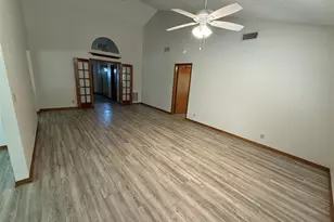 2586 Logsdon St, North Port, FL 34287 - Photo 3