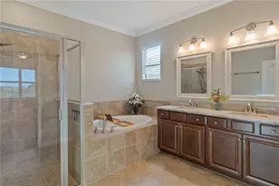 13634 Vancanza Dr, Venice, FL 34293 - Photo 45