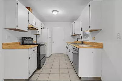 21464 Dranson Avenue, Port Charlotte, FL 33952 - Photo 17