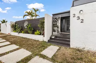 232 W Henry St, Punta Gorda, FL 33950 - Photo 3