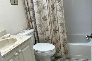 4024 Oakview Dr, Punta Gorda, FL 33980 - Photo 11