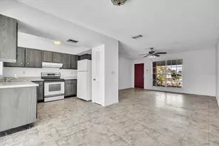 22265 Niagara Ave, Port Charlotte, FL 33952 - Photo 9