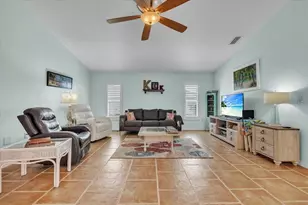 12605 SW Kings Row, Lake Suzy, FL 34269 - Photo 19