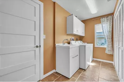 12605 SW Kings Row, Lake Suzy, FL 34269 - Photo 35