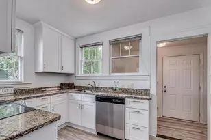 1444 Wolfe St, Jacksonville, FL 32205 - Photo 3