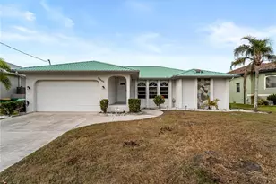 18662 Arapahoe Cir, Port Charlotte, FL 33948 - Photo 1