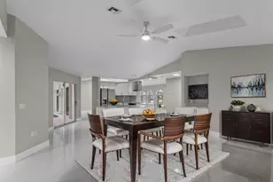 18662 Arapahoe Cir, Port Charlotte, FL 33948 - Photo 7