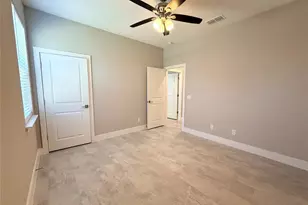 4667 Brasher Ave, North Port, FL 34287 - Photo 13