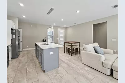 4667 Brasher Avenue, North Port, FL 34287 - Photo 9