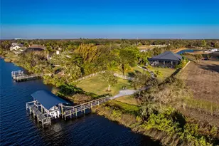 2001 Treasure Ln, Punta Gorda, FL 33982 - Photo 5