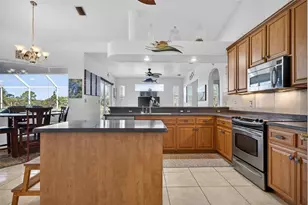 33 Long Meadow Pl, Rotonda West, FL 33947 - Photo 9