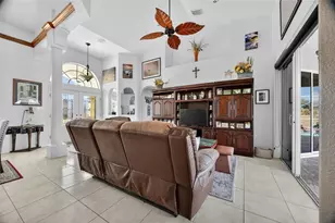 33 Long Meadow Pl, Rotonda West, FL 33947 - Photo 5