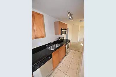 220 Pompano Drive SE #H, Saint Petersburg, FL 33705 - Photo 7