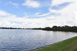 220 Pompano Dr SE, Saint Petersburg, FL 33705 - Photo 11