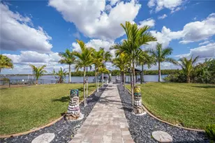 2424 Harbour Dr, Punta Gorda, FL 33983 - Photo 7
