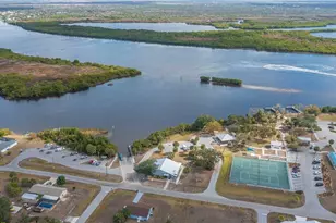 2424 Harbour Dr, Punta Gorda, FL 33983 - Photo 97