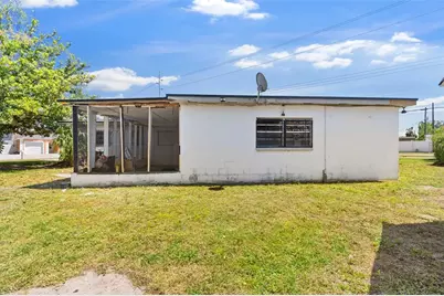 815 Papaya Drive, Tampa, FL 33619 - Photo 29