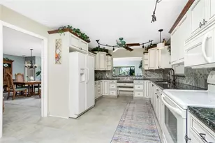 11409 SW Courtney Dr, Lake Suzy, FL 34269 - Photo 11
