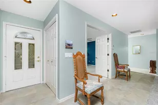 11409 SW Courtney Dr, Lake Suzy, FL 34269 - Photo 9