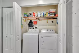 250 Bangsberg Rd SE, Port Charlotte, FL 33952 - Photo 23