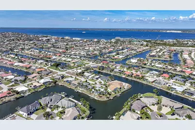 803 Lucia Drive, Punta Gorda, FL 33950 - Photo 9