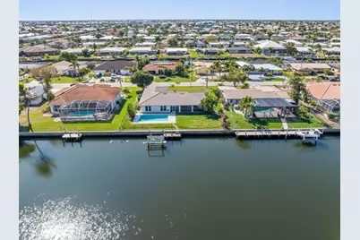 440 Sorrento Court, Punta Gorda, FL 33950 - Photo 3