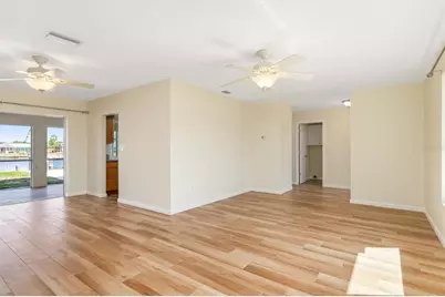 440 Sorrento Court, Punta Gorda, FL 33950 - Photo 5