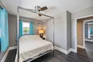 1824 Rhoades Terrace, Sarasota, FL 34234 - Photo 33