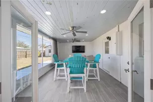 1824 Rhoades Terrace, Sarasota, FL 34234 - Photo 41