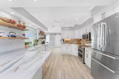 139 Seville Place SW, Port Charlotte, FL 33952 - Photo 11