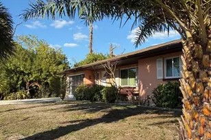 321 Venetia Ave, North Port, FL 34287 - Photo 9