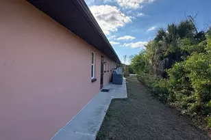 321 Venetia Ave, North Port, FL 34287 - Photo 19