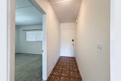 649 Tamiami Trail S #112, Venice, FL 34285 - Photo 5