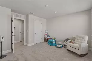 16390 Queen Palm Dr, Port Charlotte, FL 33953 - Photo 31