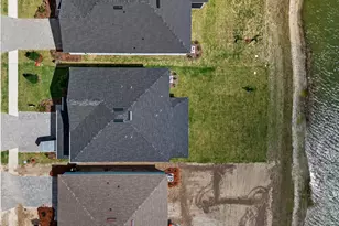 16390 Queen Palm Dr, Port Charlotte, FL 33953 - Photo 31