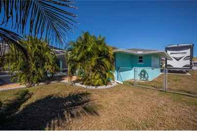 121 Sinclair Street SE, Port Charlotte, FL 33952 - Photo 89