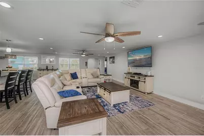 121 Sinclair Street SE, Port Charlotte, FL 33952 - Photo 21