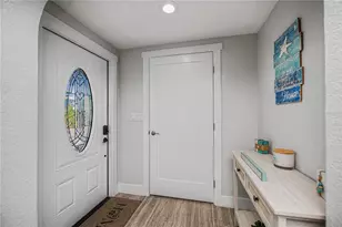 121 Sinclair St SE, Port Charlotte, FL 33952 - Photo 15