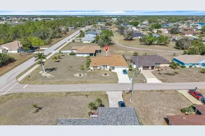 1726 Blue Lake Circle, Punta Gorda, FL 33983 - Photo 3