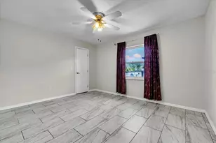 1726 Blue Lake Cir, Punta Gorda, FL 33983 - Photo 23