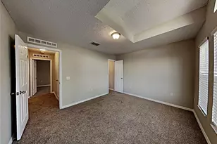 744 Lobelia Dr, Davenport, FL 33837 - Photo 9