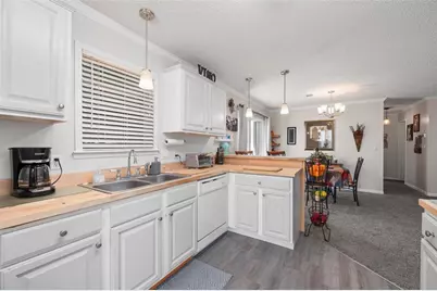 1000 Kings Highway #390, Port Charlotte, FL 33980 - Photo 15